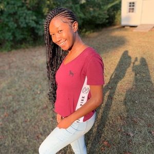 Meet your Posher, Ariana